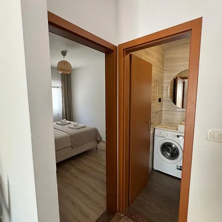 Laganini 2 - 50 M From The Sea Сплит