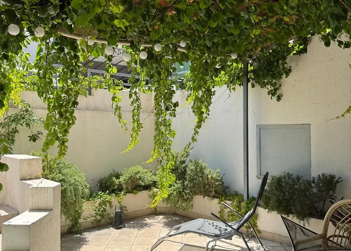 Laganini 2 - 50 M From The Sea *