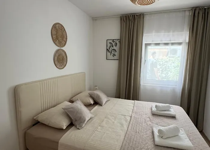 Apartament Laganini 2 - 50 M From The Sea Split